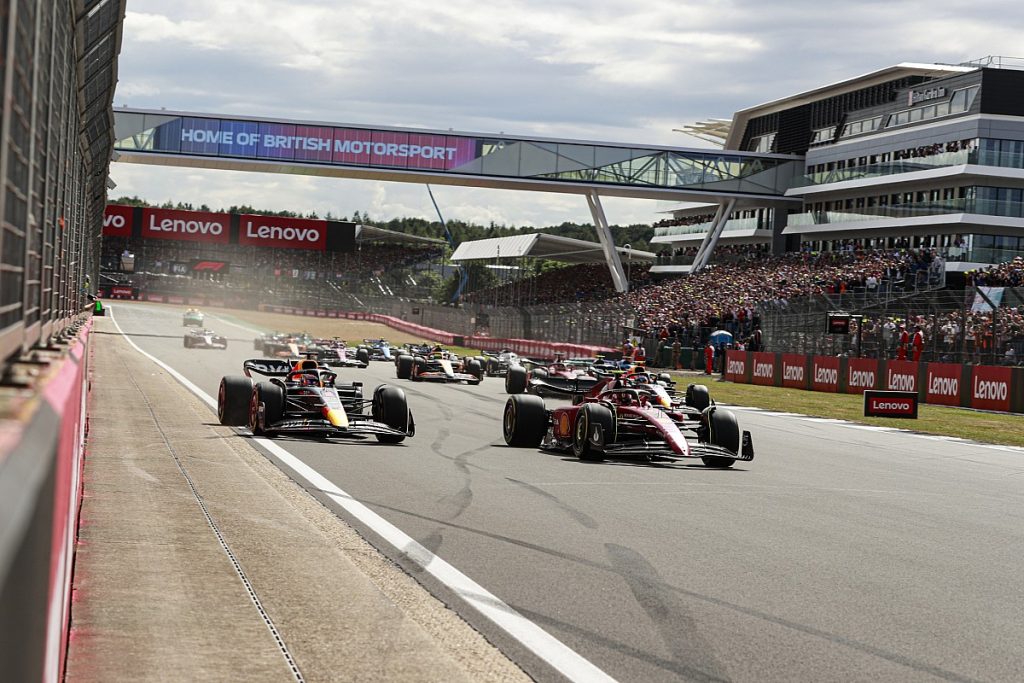 Silverstone: guizzo di Hamilton che precede Verstappen e Norris